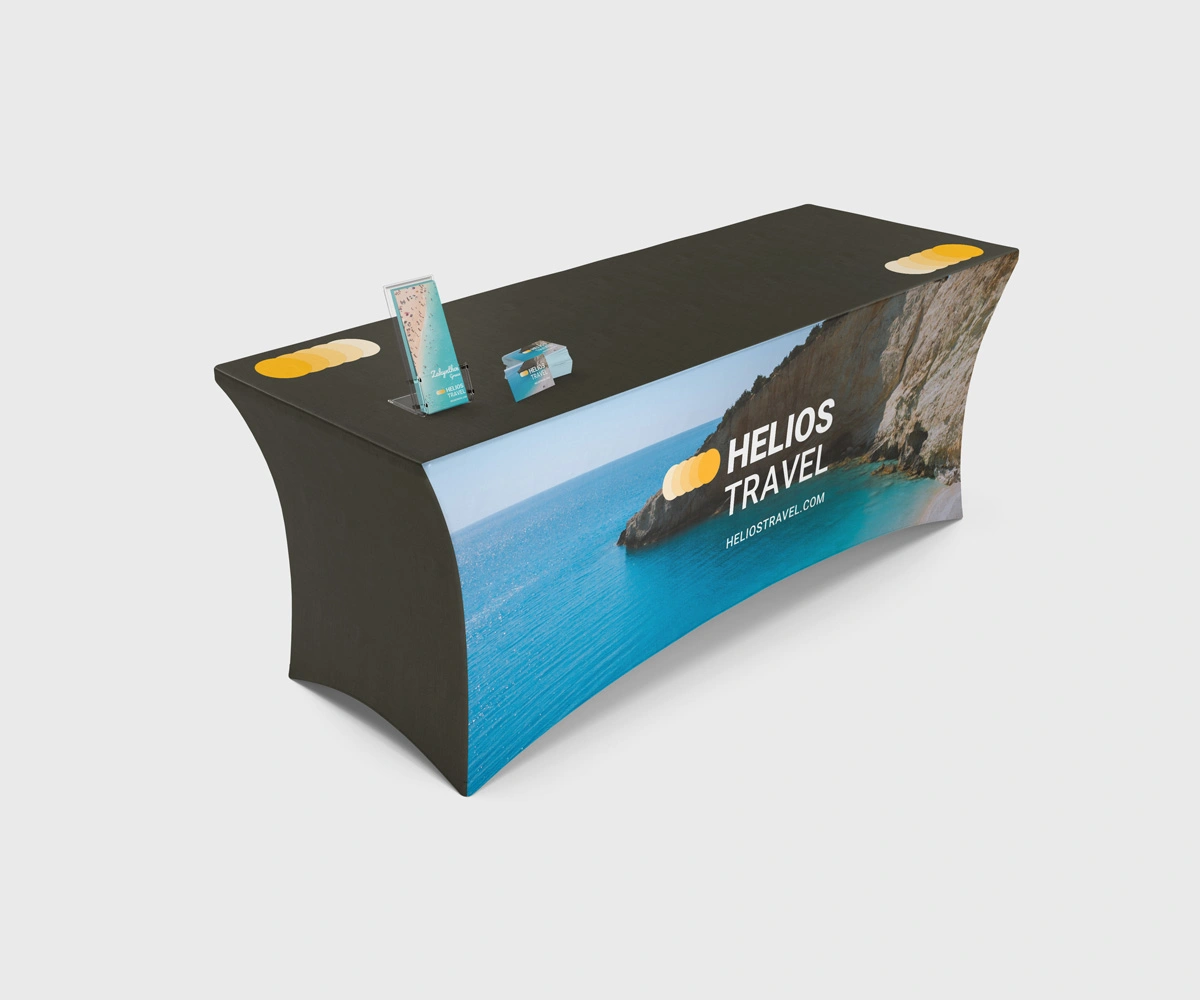 Stretch Tablecloth with Table